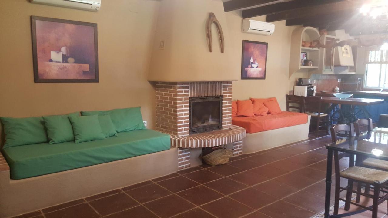 El Refugio De Popea Vila Santa María de Trassierra Exterior foto