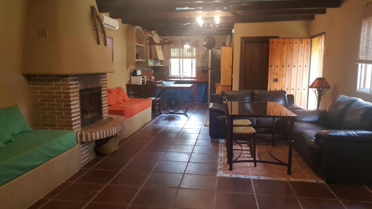 El Refugio De Popea Vila Santa María de Trassierra Exterior foto